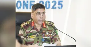 একুশ শতকের চ্যালেঞ্জ মোকাবিলায় প্রস্তুত থাকতে সেনাপ্রধানের আহ্বান